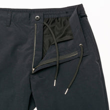 Load image into Gallery viewer, THE SWINGGGR SWG LIGHT SHELL PT(BLACK)