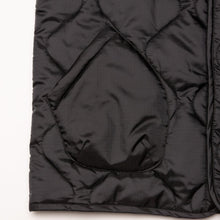 Charger l'image dans la galerie, THE SWINGGGR SWG QUILTED VEST (BLACK)