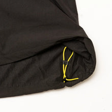 Charger l'image dans la galerie, THE SWINGGGR THIN NYLON PO (BLACK)