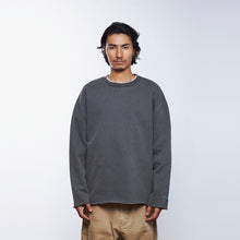 Load image into Gallery viewer, Liberaiders GARMENT DYED CREWNECK SWEAT