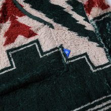 Load image into Gallery viewer, Liberaiders TRADITIONAL PILE ANORAK (GREEN)