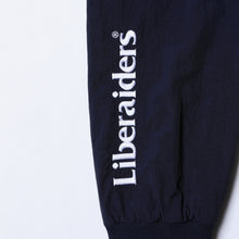 Load image into Gallery viewer, Liberaiders LR NYLON CREWNECK (NAVY)