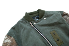 Load image into Gallery viewer, D / Hill × Base L.H. P Exclusive MA-1 (Khaki)