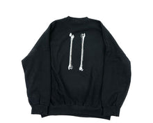 Charger l'image dans la galerie, D / Hill Black "La Bone" Sweat Shirt