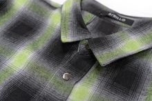 Charger l'image dans la galerie, Chemise en coton lourd "Hollywood" (rouge)
