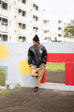 Charger l'image dans la galerie, Veste d'entraîneur de broderie og de libérateurs (bleu)