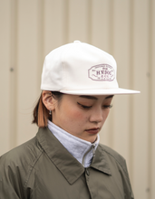 Load image into Gallery viewer, The.h.w.dog & Co Trucker Cap (Black)