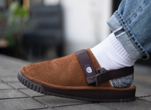 画像をギャラリービューアに読み込む, Shaka SNUG CLOG HAIRY SUED (Brown)