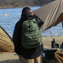 将图片加载到图库查看器,释放者PX Utility Daypack(橄榄)