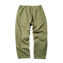 Load image into Gallery viewer, Liberaiders HERRINGBONE SARROUEL PANTS(OLIVE)
