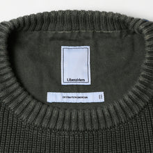 画像をギャラリービューアに読み込む, Liberaiders GARMENTDYED CREWNECK SWEATER (Olive)