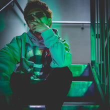 Charger l'image dans la galerie, D / Hill MileDea gris "Napoléon" Sweat à capuche