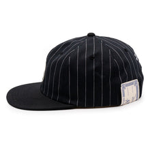 Charger l'image dans la galerie, The.H.W.Dog Havana Roll Cap (Black)