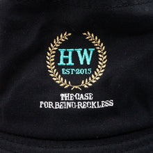 Charger l'image dans la galerie, The.H.W.DOG Petit chapeau de seau (beige / marine)