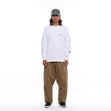 Load image into Gallery viewer, Liberaiders Triangle Logo L / S Tee (White)