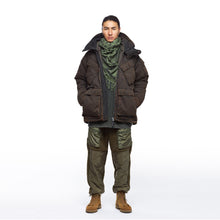 將圖片載入圖庫檢視器 釋放者Velor varsity夾克(綠色)