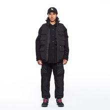 Load image into Gallery viewer, Liberaiders quilted Utility Shirt (Black)