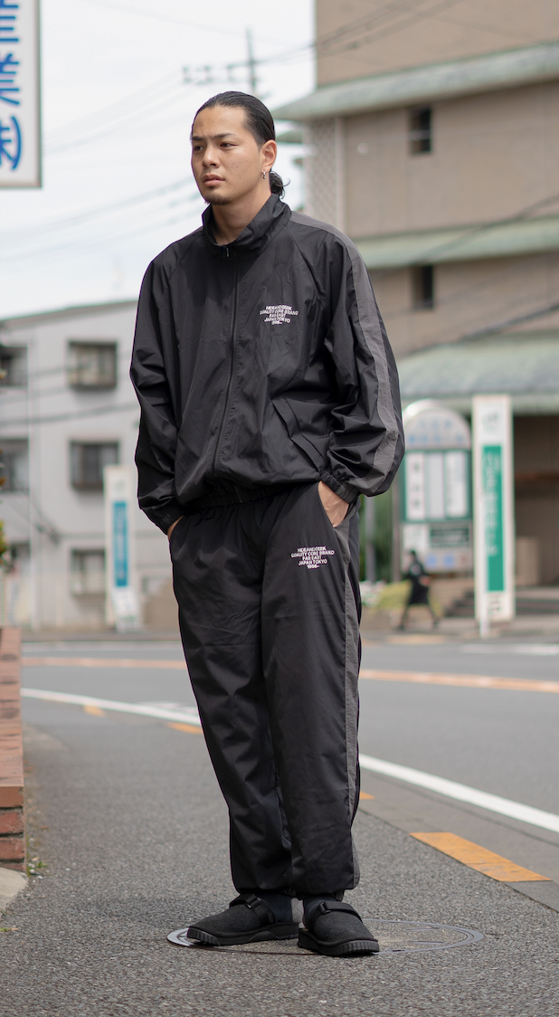 Hide and Seek Line Track Jacket 23aw(BLK) – BASE L.H.P Hide and Seek Line Track Jacket 23aw(BLK) – BASE L.H.P