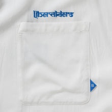 將圖片載入圖庫檢視器 Liberaiders CNG 人力車人造絲短袖襯衫（白色）
