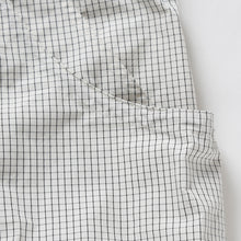 이미지를 갤러리 뷰어에 로드 , Liberaiders GRID CLOTH UTILITY SHORTS(WHITE)
