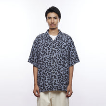 画像をギャラリービューアに読み込む, Liberaiders LEOPARD RAYON SHIRT (GRAY)
