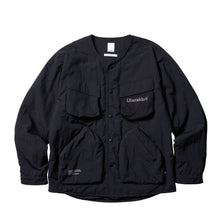 Load image into Gallery viewer, Liberaiders LR UTILITY JACKET (BLACK)

