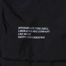 Load image into Gallery viewer, Liberaiders LR UTILITY JACKET (BLACK)
