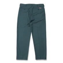 Load image into Gallery viewer, Hide and Seek Pleated Trouser 23AW (Green)
