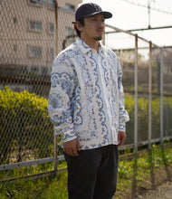 Load image into Gallery viewer, Hide and Seek Bandana Pattern L/S Shirt (WHT)
