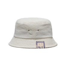 Load image into Gallery viewer, THE.HWDOG&amp;CO PILE TRUCKER HAT(WHITE) 
