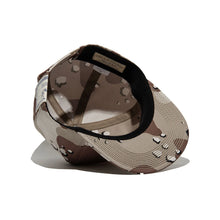 Charger l&#39;image dans la galerie, THE.H.W.DOG MILITARY TRUCKER CAP(CHOCO CHIP)
