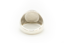 Load image into Gallery viewer, Johan Silverman Paris Ring (Perl)
