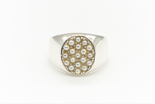 Load image into Gallery viewer, Johan Silverman Paris Ring (Perl)
