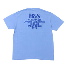 画像をギャラリービューアに読み込む, Hide and Seek H&amp;S Logo S/S Tee(Garment Dye Blue)
