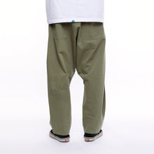 Load image into Gallery viewer, Liberaiders HERRINGBONE SARROUEL PANTS(OLIVE)
